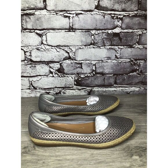 Clarks Collection Elaina Pewter Gray Leather Espadrille Loafer Flats Women 7M US - Picture 4 of 15
